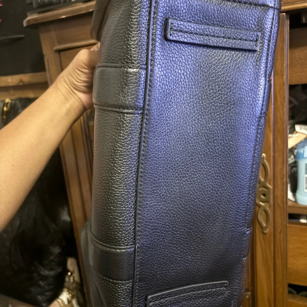 Marc Jacobs Black Leather Tote - Picture 14 of 16